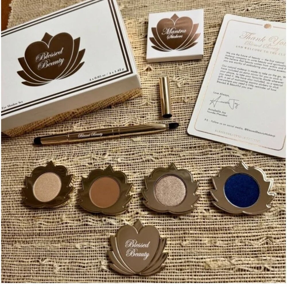 Blessed Beauty Natural Eye Shadow *Gaze of Goddess*